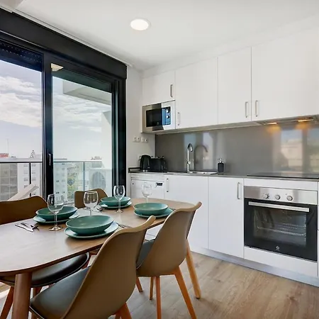Apartment Stylish Floor 2 Bedroom Escape In *
