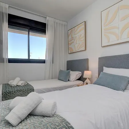 Apartment Stylish Floor 2 Bedroom Escape In